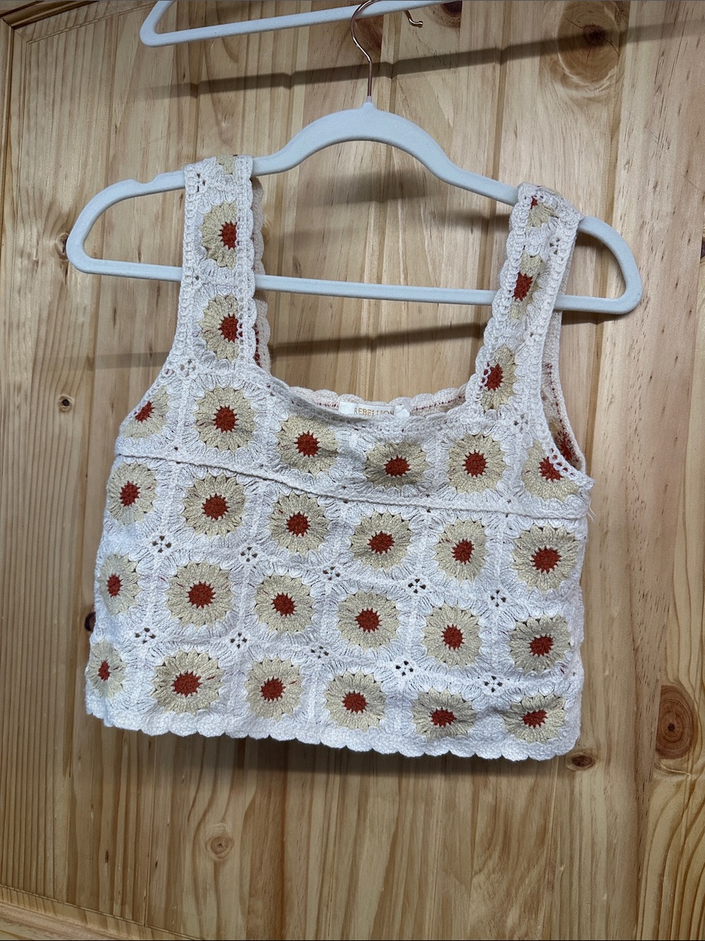Rebellion Crochet Daisy Tank Top - Cream with Brown Centers